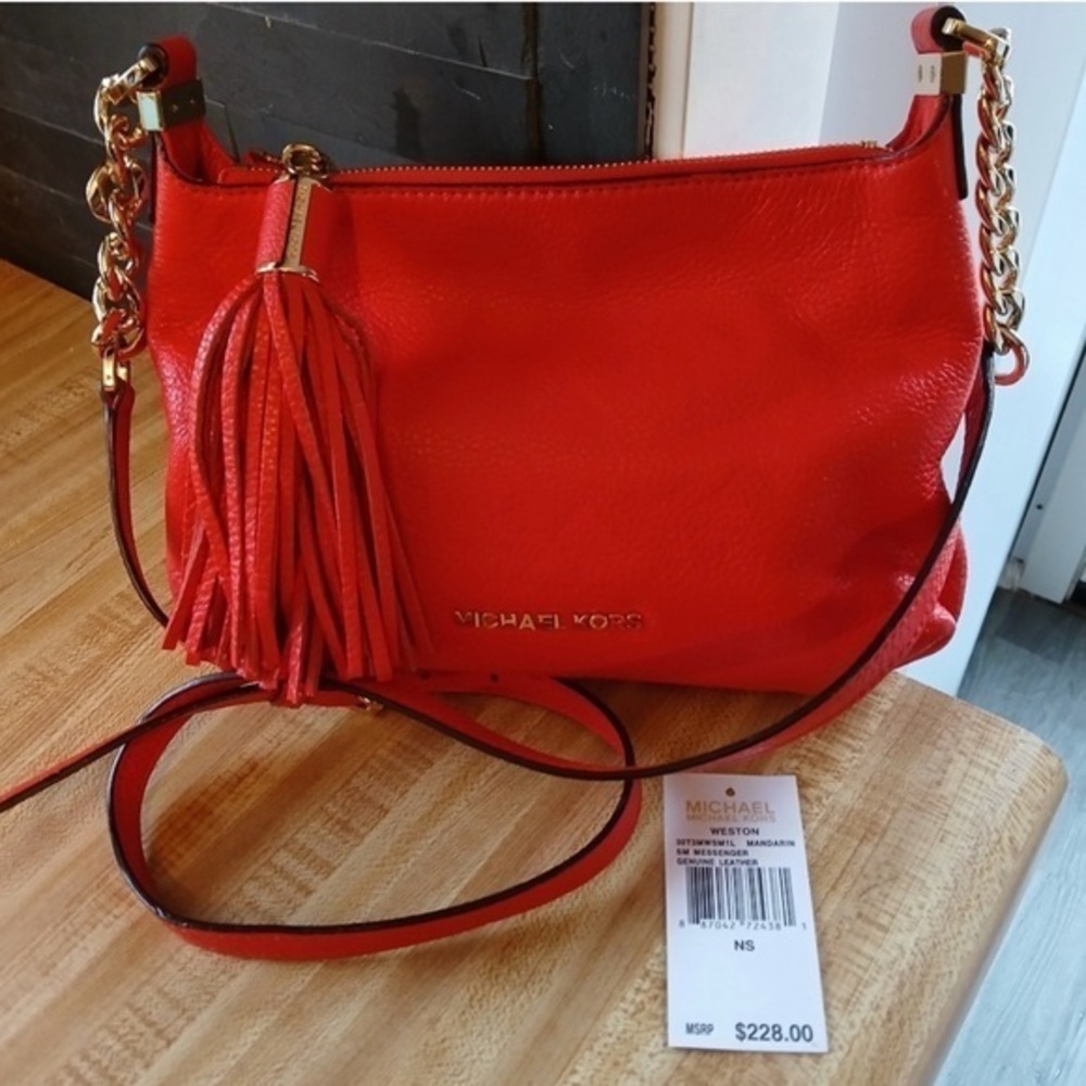 NWT Michael Kors Madarin Tassel Pebbled Leather Messenger Crossbody Purse Bag